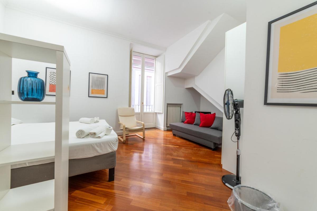 Via Atri 25 Apartment Naples Exterior photo